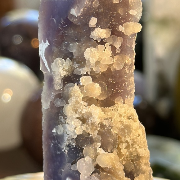 🔥SALE🔥 Grape Agate 4 Sided Crystal Point With One Side Raw Stone! - Picture 8 of 8